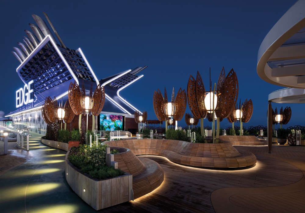 1543158100_EG18-RooftopGarden2R