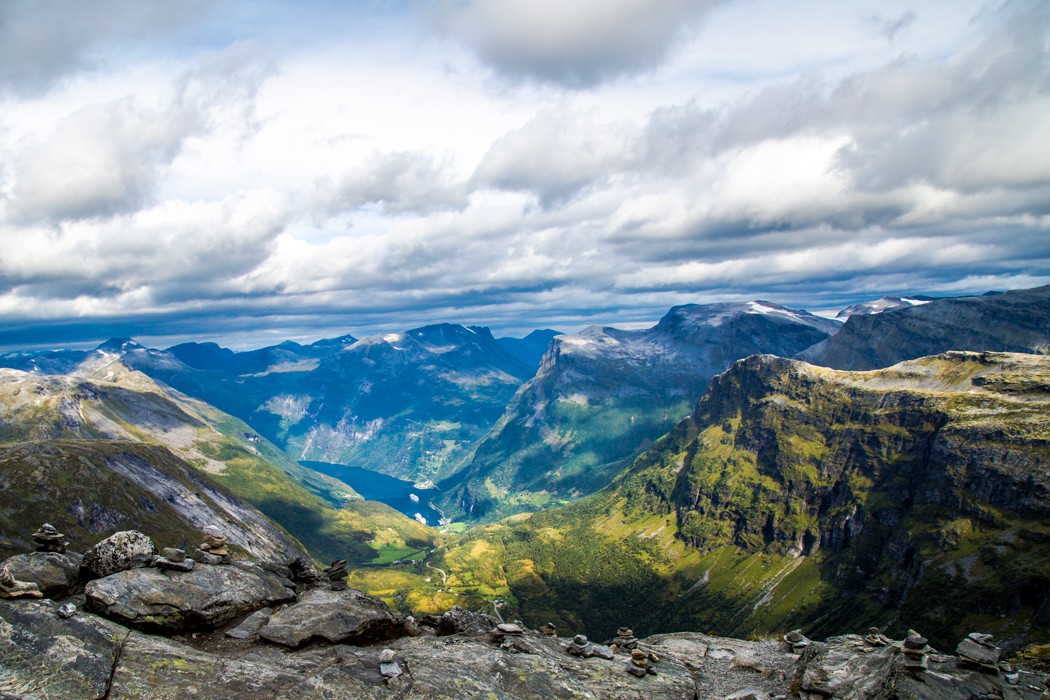Geiranger from the vantage point of Flydalsjuvet