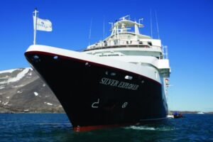 The Silver Explorer sailed the Northwest Passage