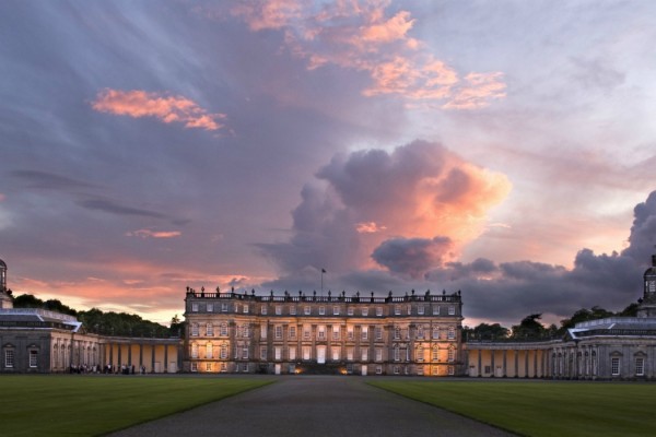 Hopetoun House