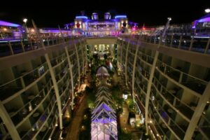 Ships: Oasis of the Seas