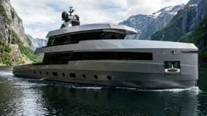Hoia100 explorer yacht concept side view in fjord