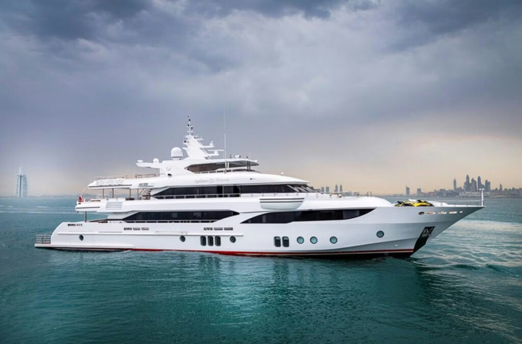 48m Gulf Craft superyacht Sehamia sold in $13.5 million yacht deal.