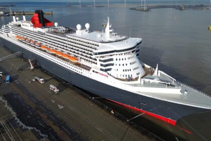 Queen Mary 2 transiting the Panama Canal for the first time during her 2026 World Voyage
